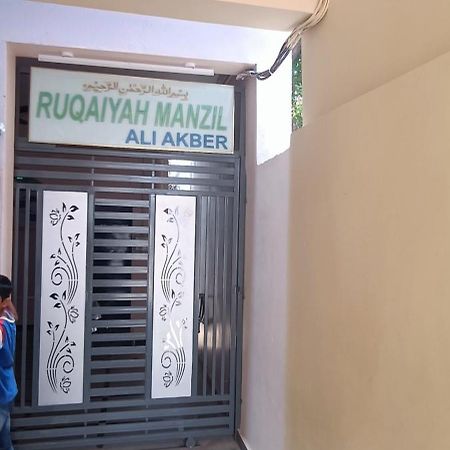 Готель Ruqaiyah Manzil Гайдарабад Екстер'єр фото